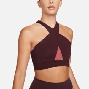 Nike Swoosh Wrap SE Sports Bra